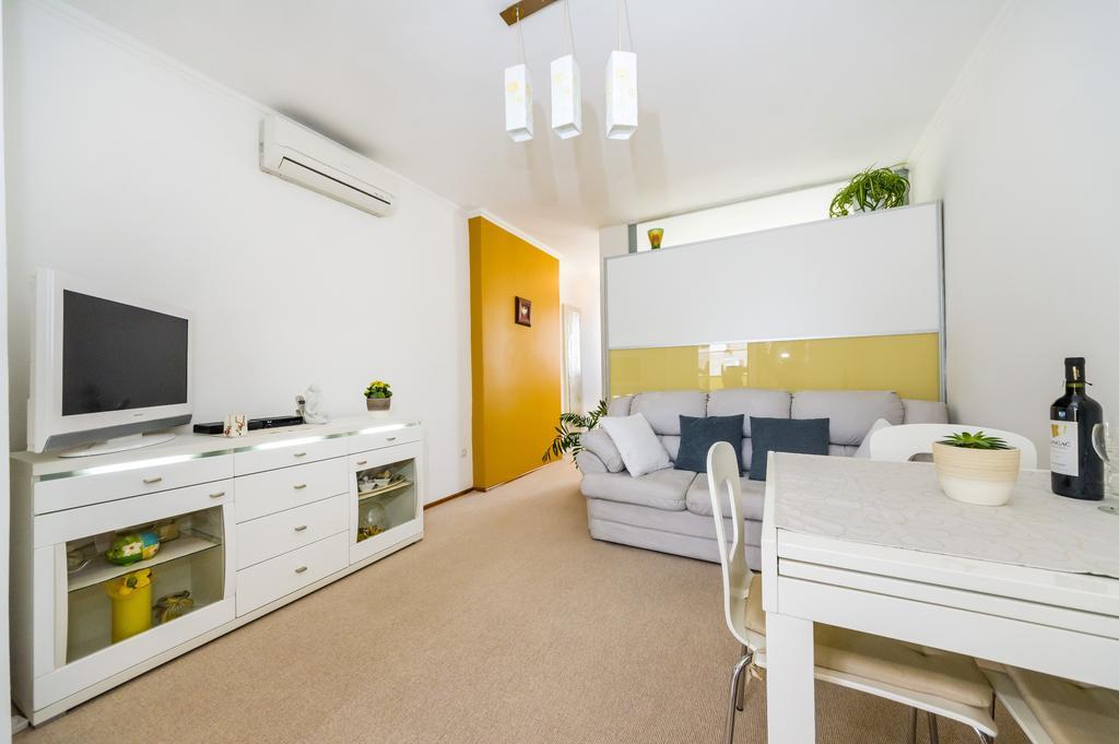 Romansa Apartman