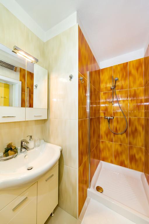 Romansa Apartman *